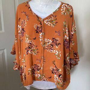 ODDY Floral V-Neck Short Ruffled Bat Sleeve Top Size 1X 2X